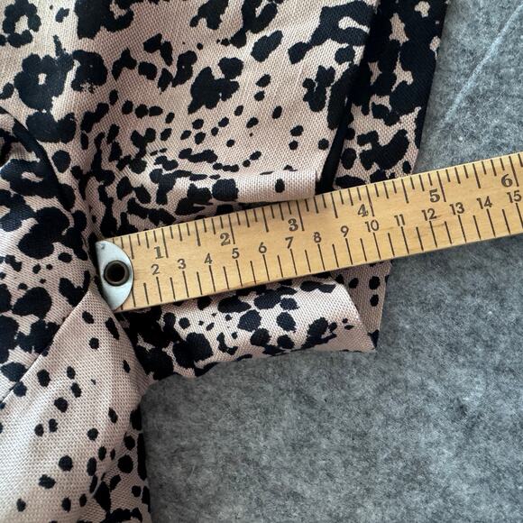 J Crew Women's 4 Leopard Print Lined Shorts - Picture 6 of 7